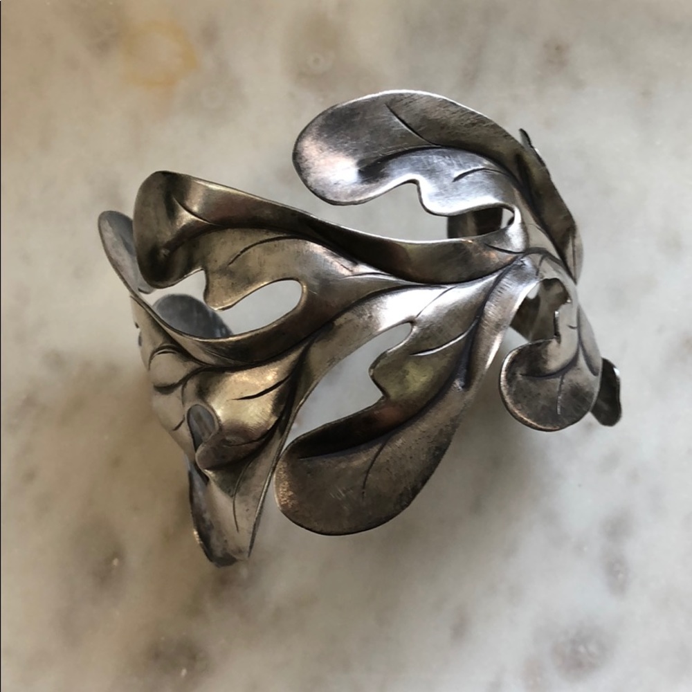 Hill tribe silver cuff